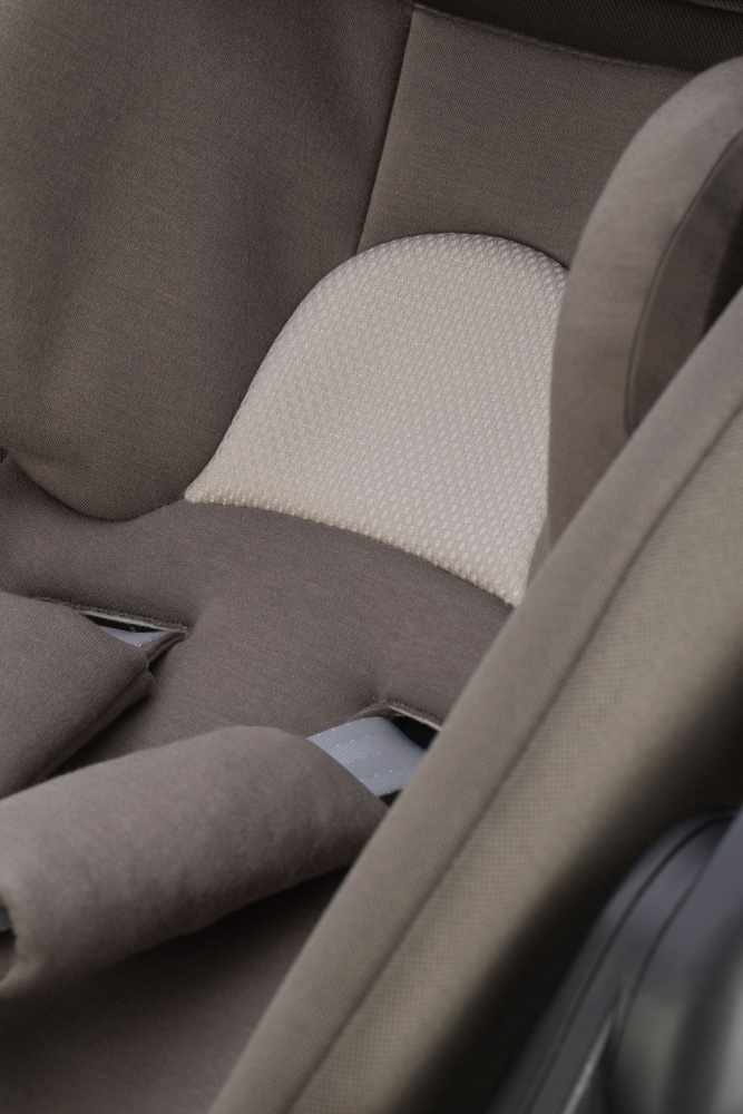 Автокресло Darwin Infant Recline Evo с рождения до года цвет Essence Mokka Inglesina